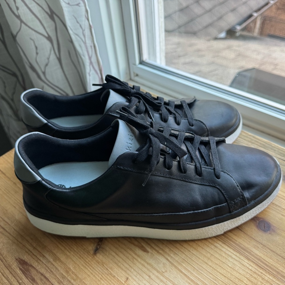 Kizik Vegas Black leather sneakers 13 Wide - Picture 2 of 9